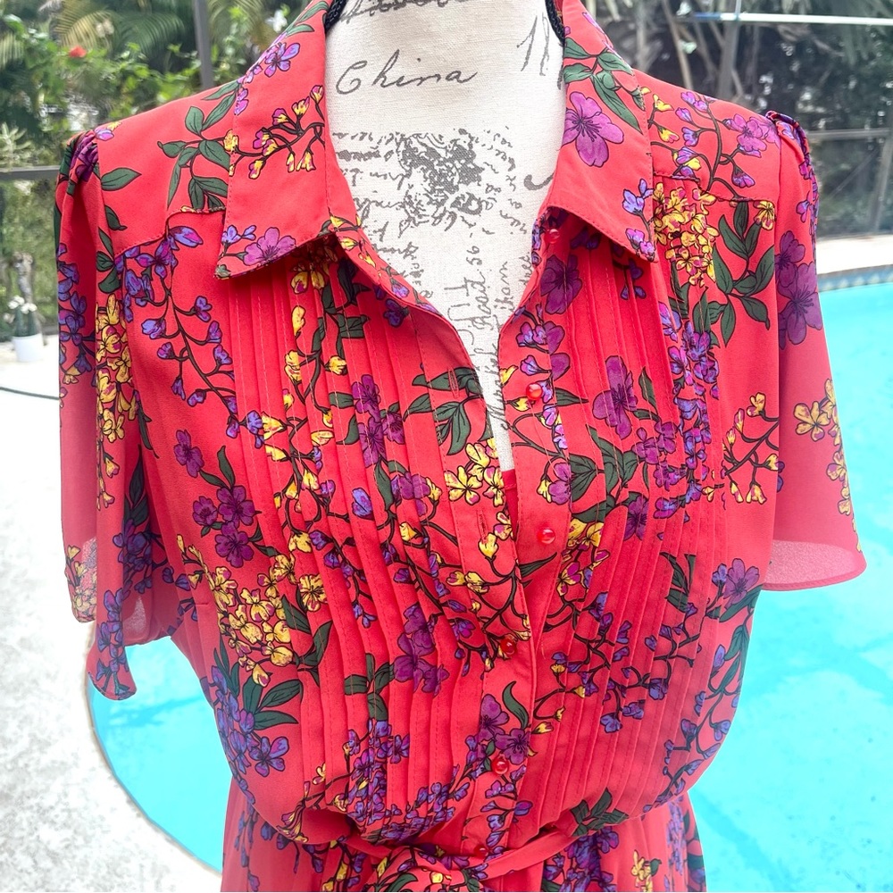 Nanette Lepore Terracotta Flutter Sleeve
Chiffon Floral Print Shirtdress Size 14 - Picture 10 of 10